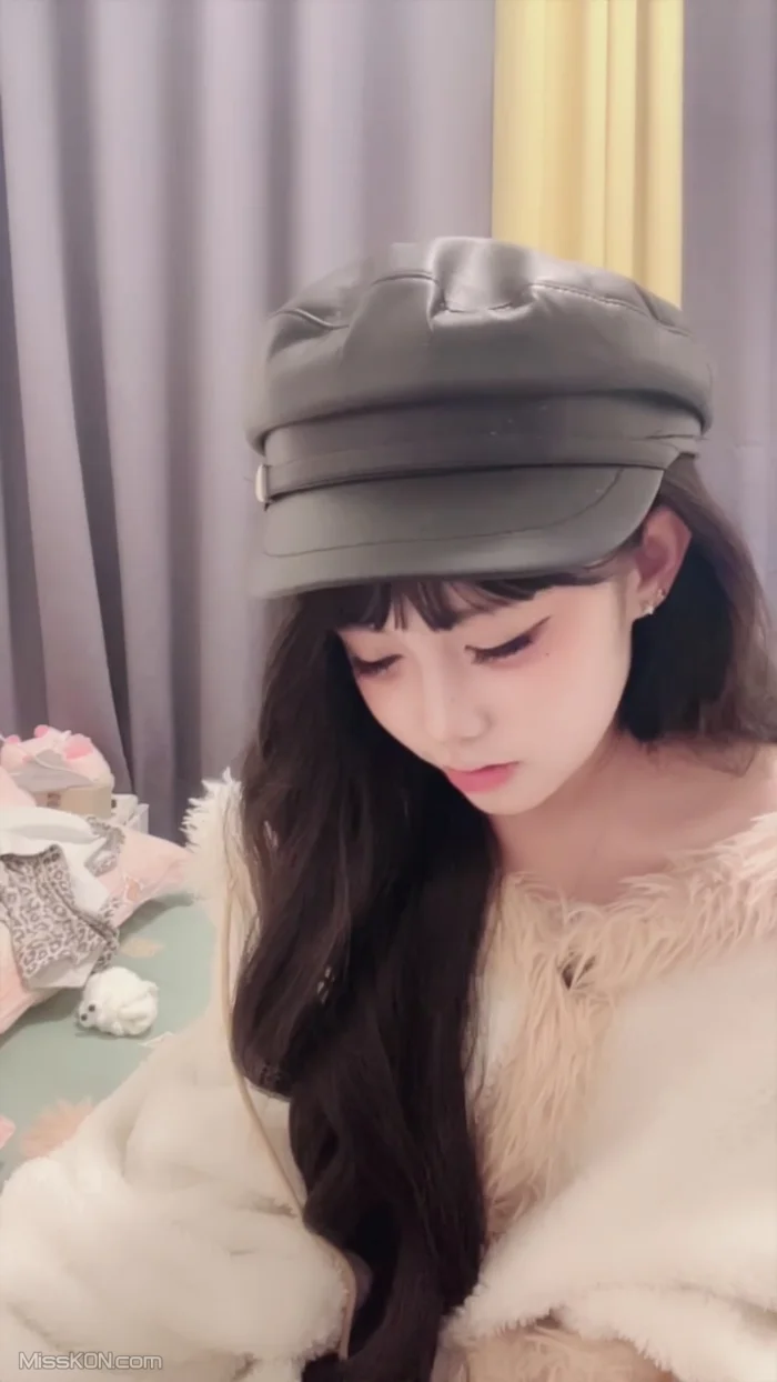 花开富贵: 现在的女孩子怎么都这么好看 (19 photos + 3 videos)