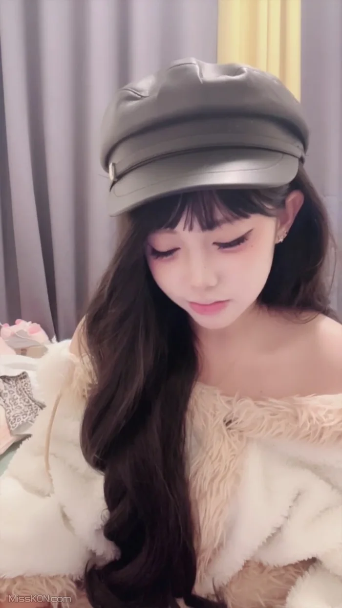 花开富贵: 现在的女孩子怎么都这么好看 (19 photos + 3 videos)