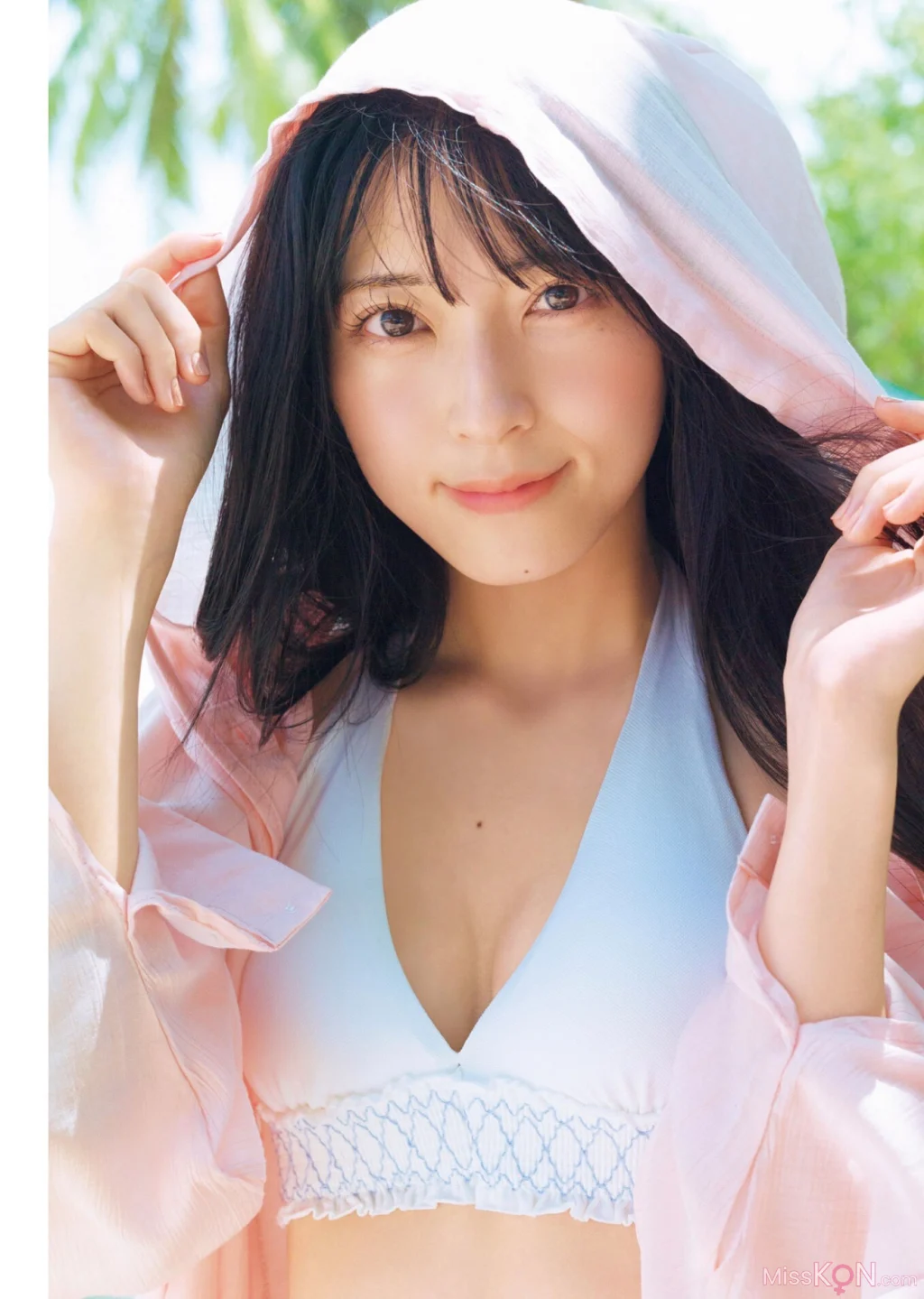 [JP] Airi Satō (佐藤綺星): 1st写真集『天使の反射角度』 (147 photos)