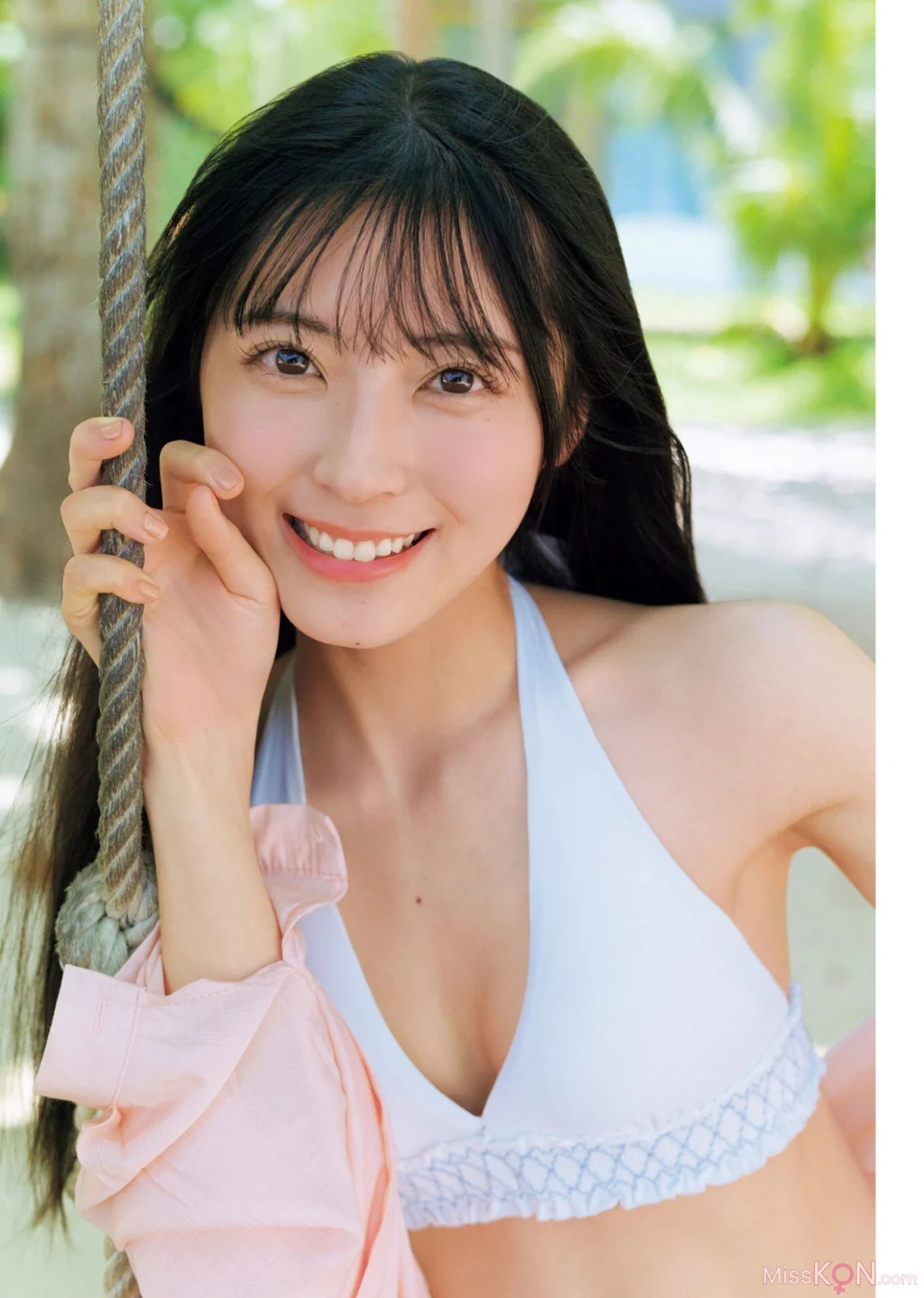 [JP] Airi Satō (佐藤綺星): 1st写真集『天使の反射角度』 (147 photos)