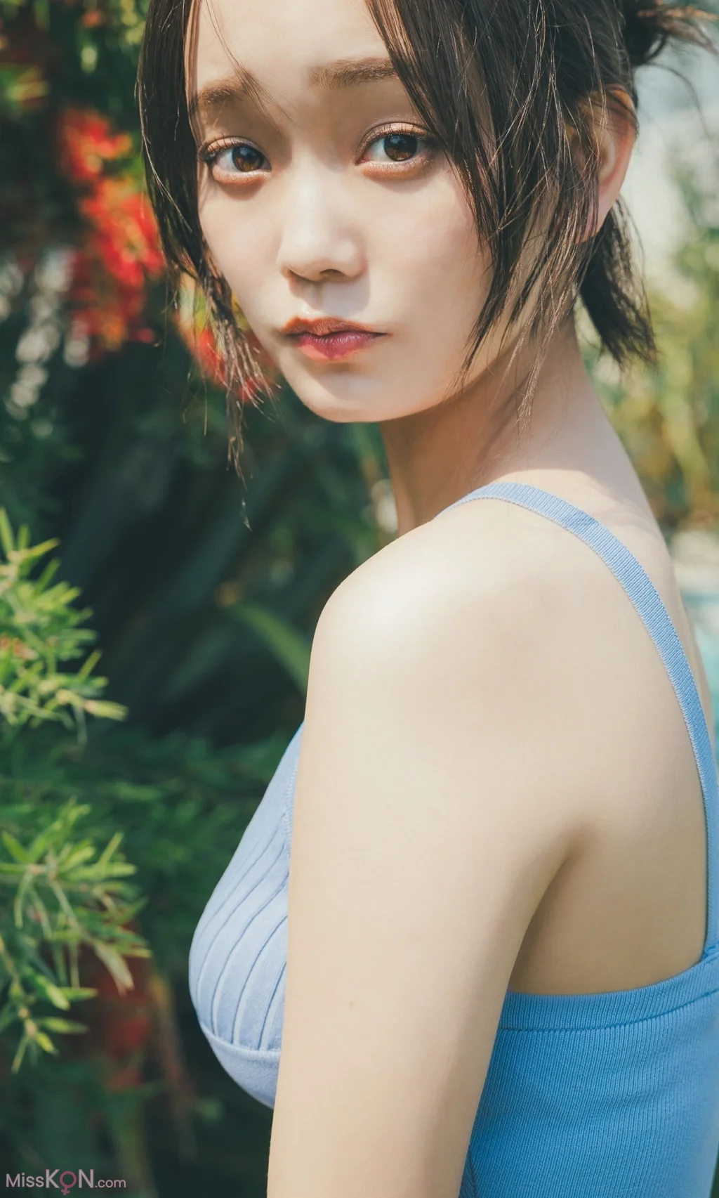 [JP] 青戸しの:【デジタル限定】写真集「WHITE and・・・」 週プレ PHOTO BOOK (63 photos)
