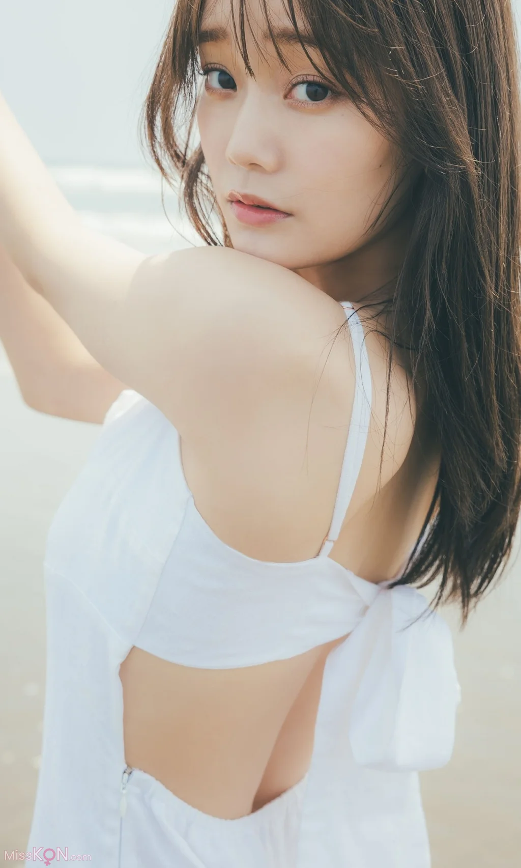 [JP] 青戸しの:【デジタル限定】写真集「WHITE and・・・」 週プレ PHOTO BOOK (63 photos) – Page 3