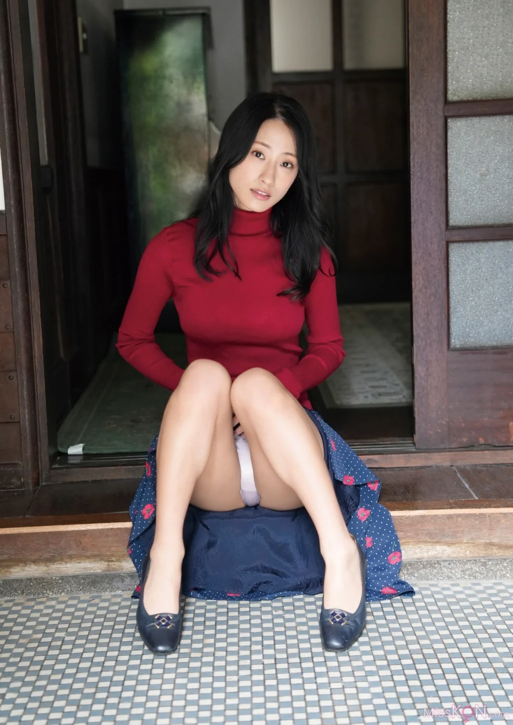[JP] Sumida Ayano (澄田綾乃):『艶やかなヒミツ』BOMBデジタル写真集 (80 photos)