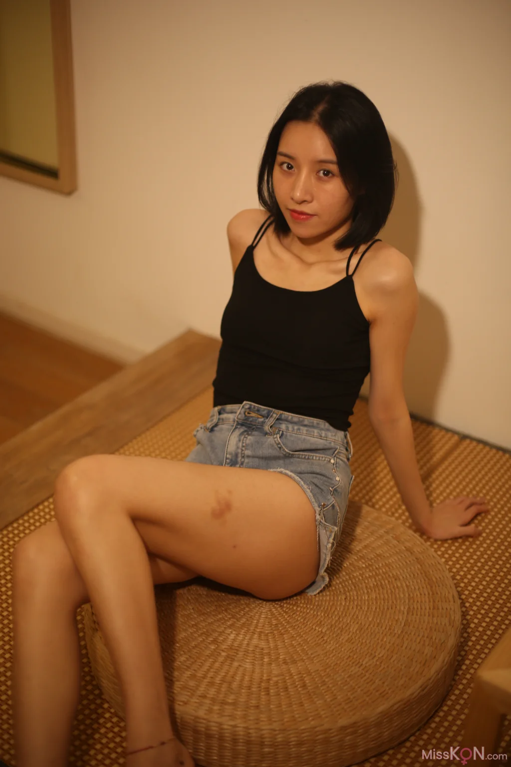 [Private Photoshoot] 梦梦: 极品长腿御姐 全尺度私拍 (424 photos)