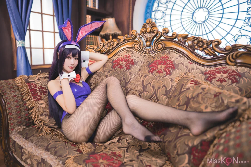 Coser@羽生三未: 霞之丘诗羽兔女郎 (37 photos)