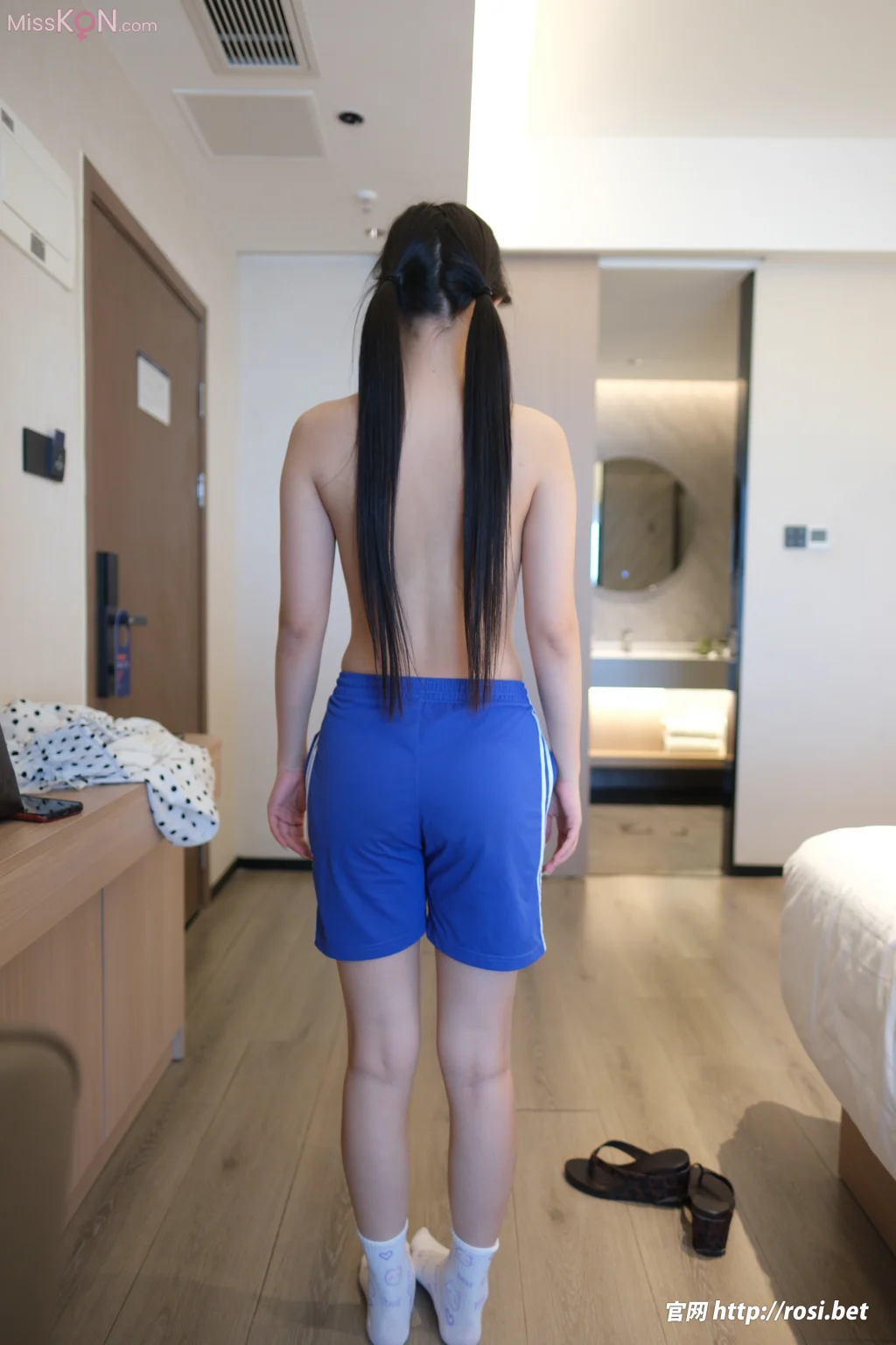 [ROSI写真] 2026.01.07 No.5147 (140 photos)