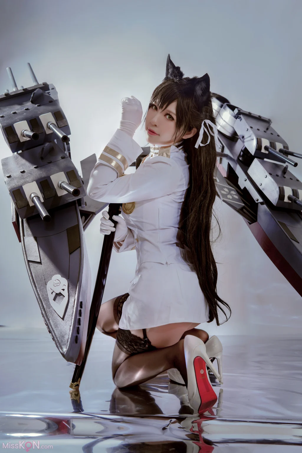 Coser@半半子: 爱宕 (45 photos)