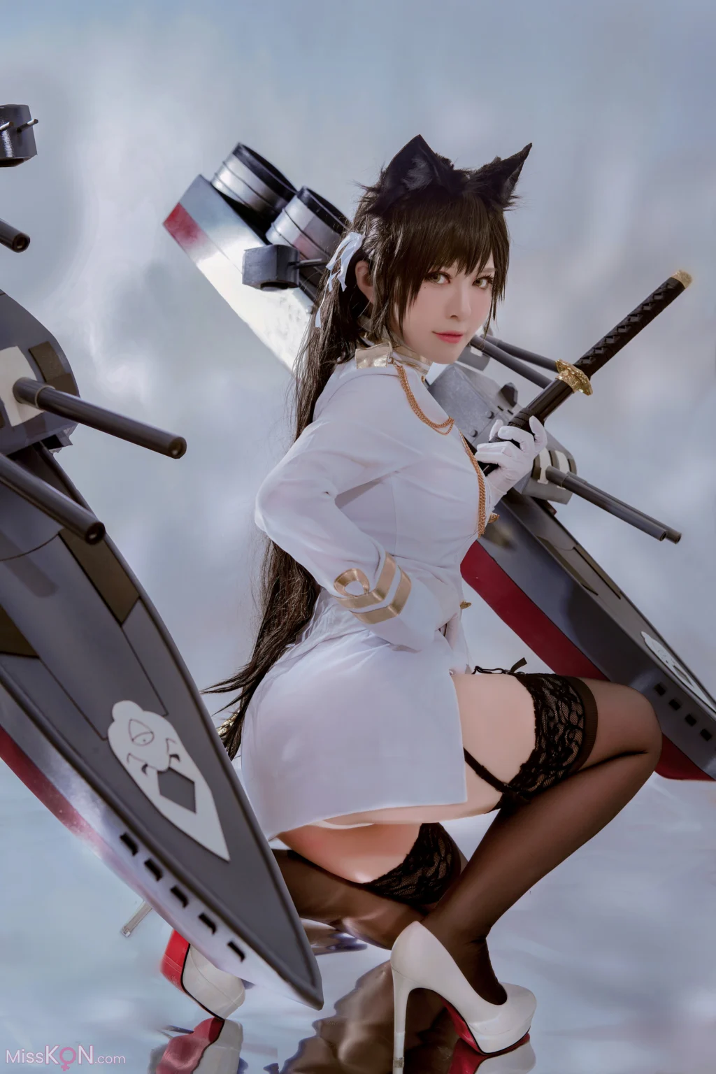 Coser@半半子: 爱宕 (45 photos)