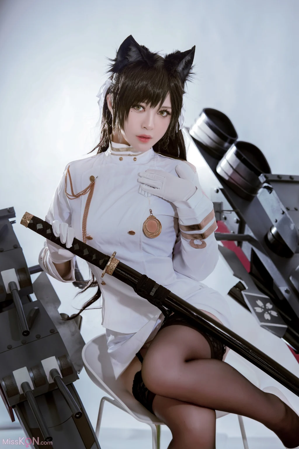 Coser@半半子: 爱宕 (45 photos)