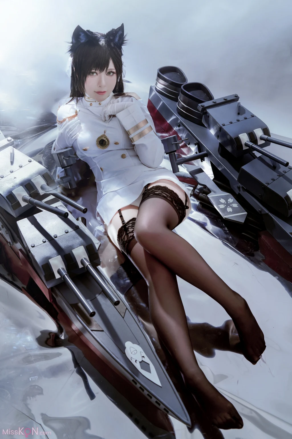 Coser@半半子: 爱宕 (45 photos)