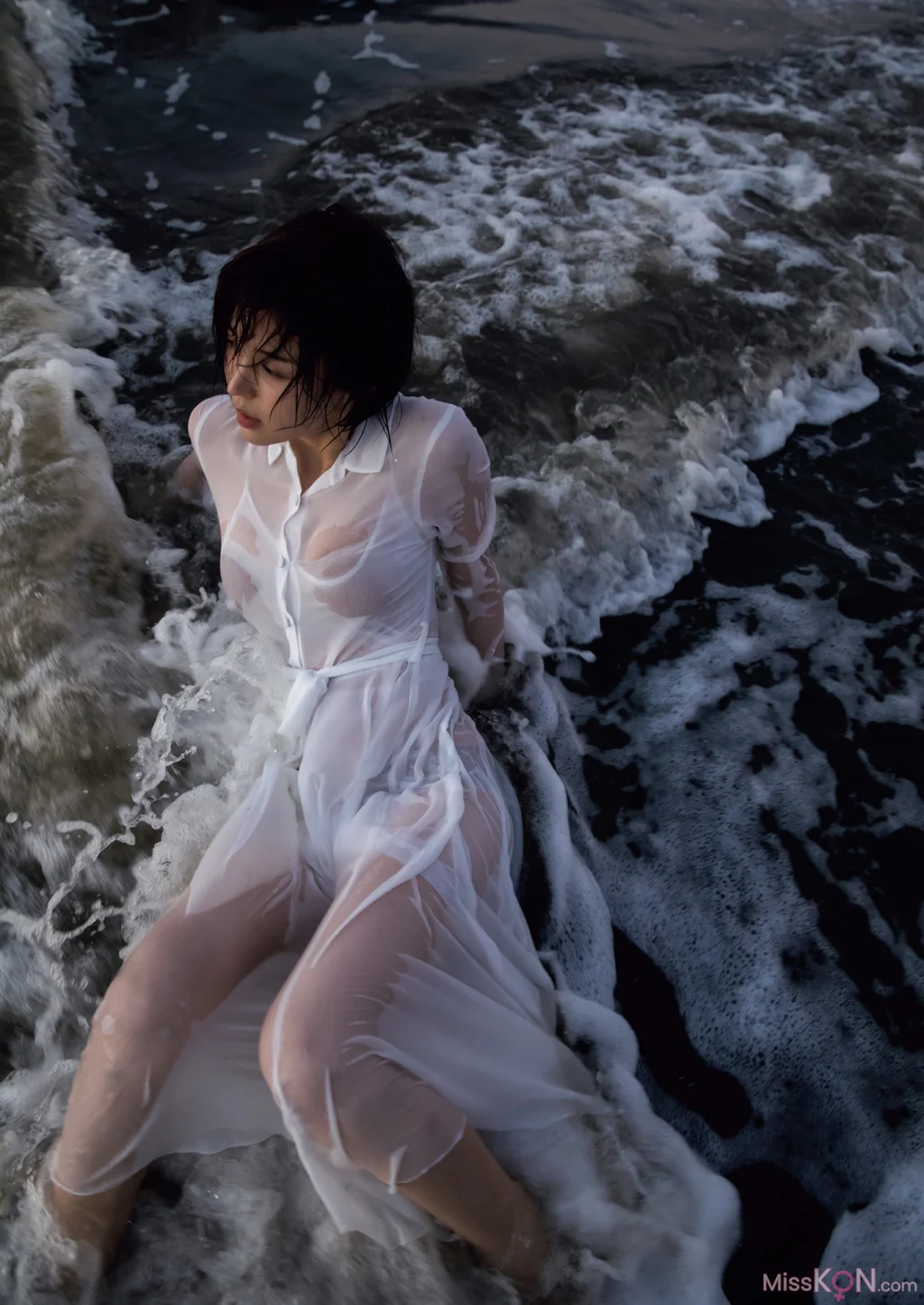 [JP] Tsukasa Aoi (葵つかさ): 写真集 葵つかさ 完全版 (200 photos) – Page 4