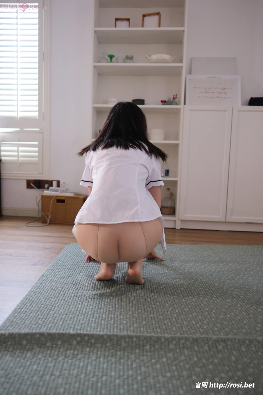 [ROSI写真] 2026.01.11 No.5151 (109 photos)