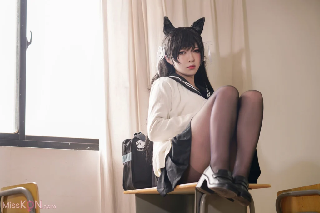 Coser@半半子: 爱宕 学园幻想曲 (25 photos)