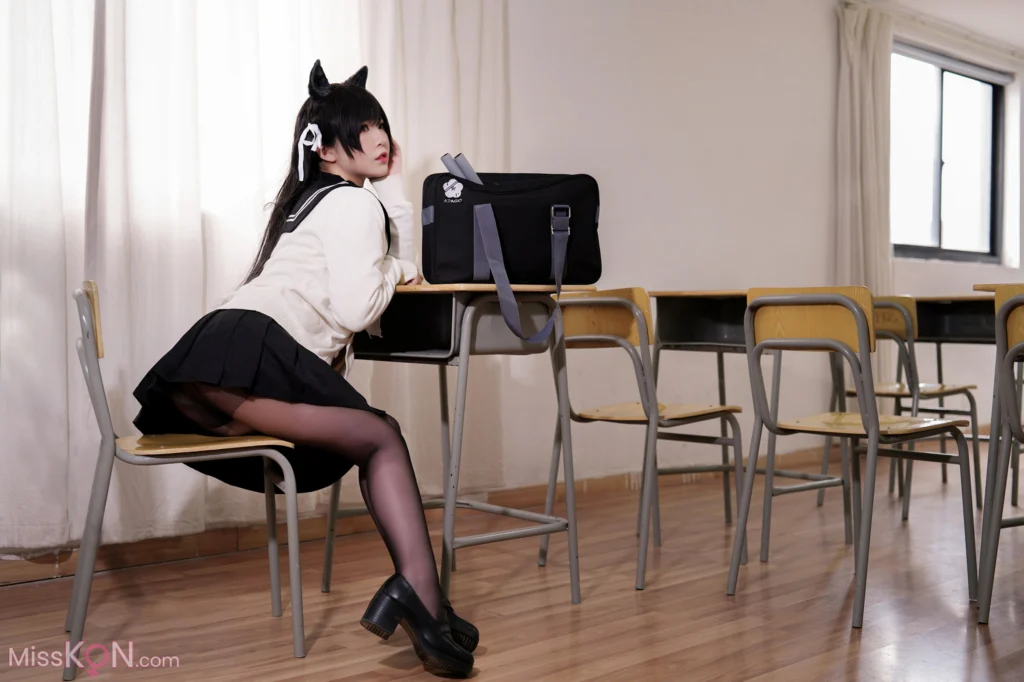 Coser@半半子: 爱宕 学园幻想曲 (25 photos) – Page 2