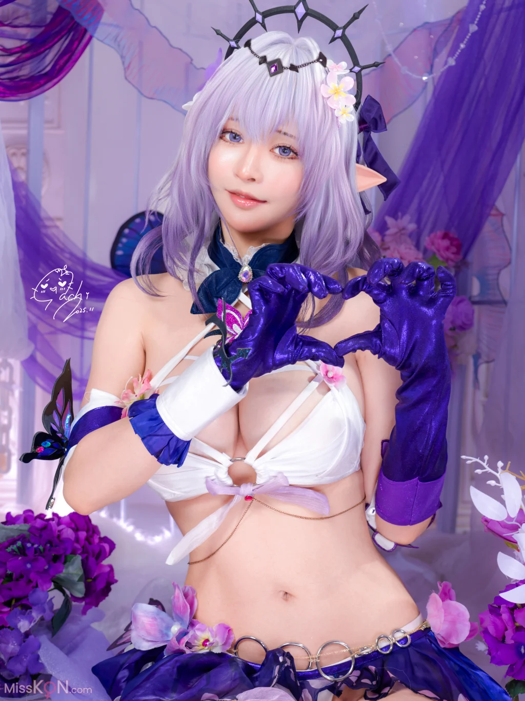 Coser@Machi馬吉: 水着 聖女の裏の危ない姿 第一弾 (51 photos)