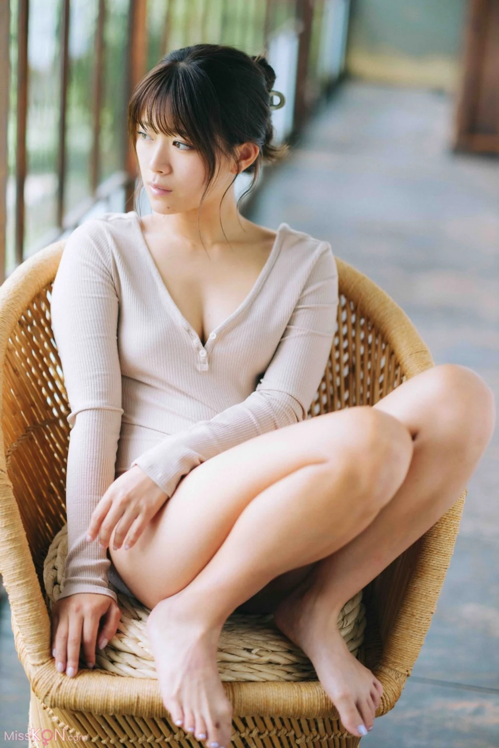 [JP] Suzuran Yamauchi (山内鈴蘭): FRIDAYデジタル写真集 艶やかに咲く。 (125 photos) – Page 2