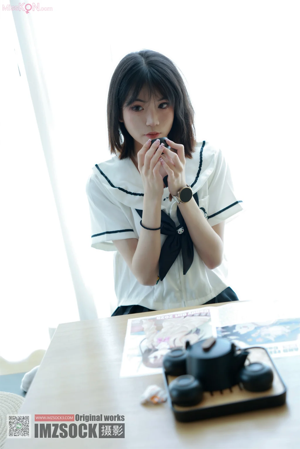 [MZSOCK爱美足] No.353: 秋秋 (108 photos + 1 video)