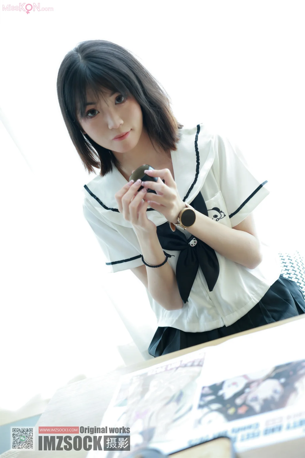 [MZSOCK爱美足] No.353: 秋秋 (108 photos + 1 video)