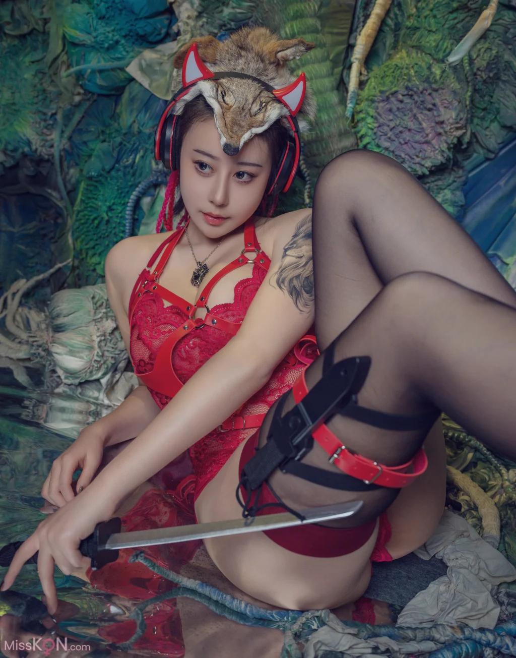 Coser@奈汐酱nice: 猎狼女 (47 photos + 1 video) – Page 2