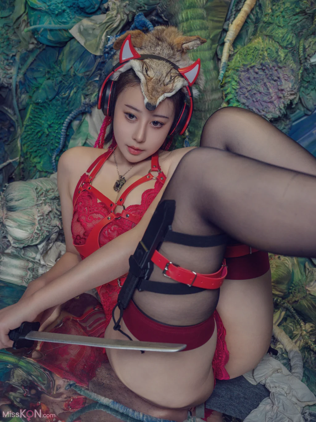 Coser@奈汐酱nice: 猎狼女 (47 photos + 1 video) – Page 2