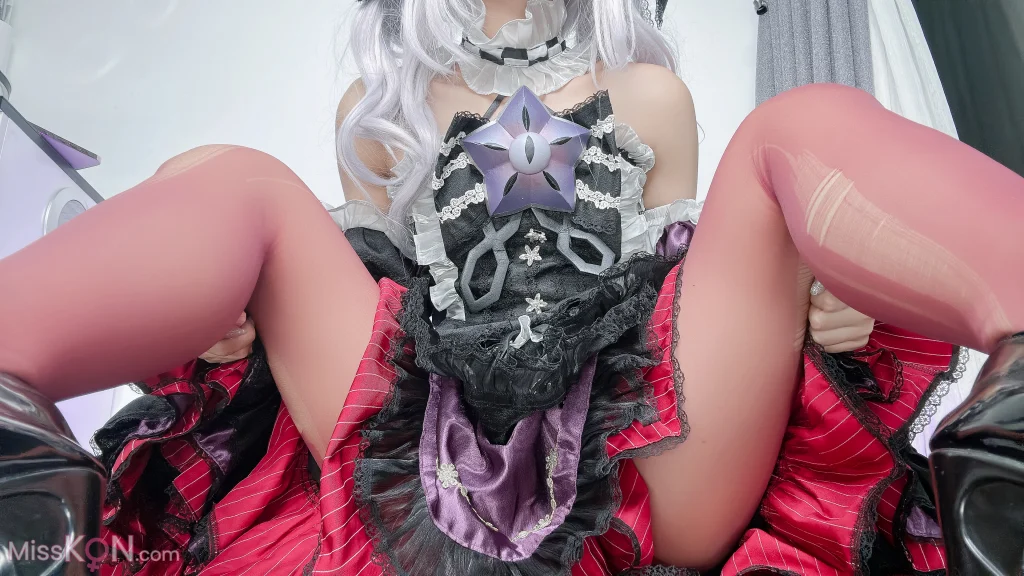 Coser@PoppaChan: Murasaki Shion Dress (Vtuber) (88 photos + 10 videos) – Page 2