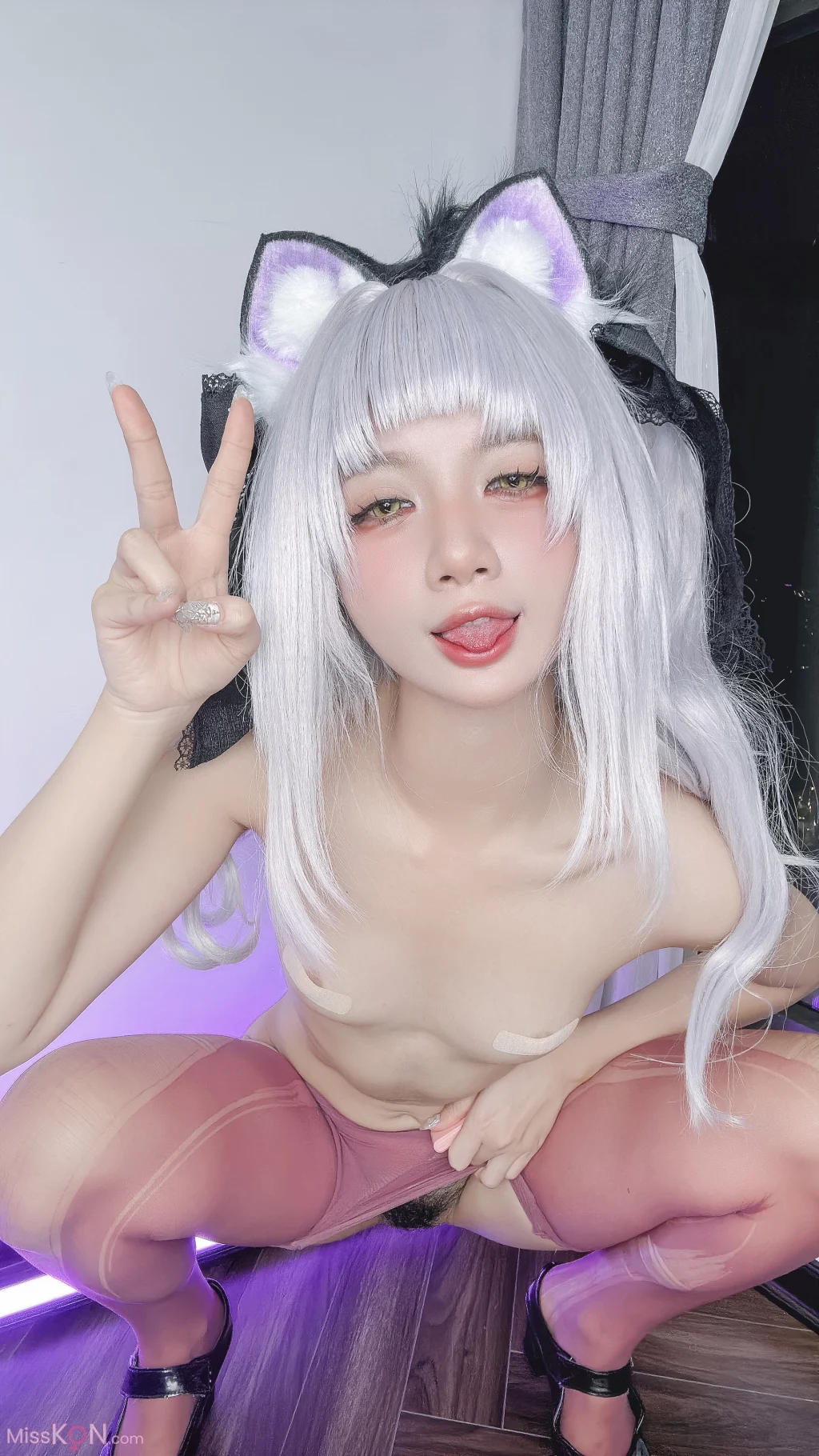 Coser@PoppaChan: Murasaki Shion Dress (Vtuber) (88 photos + 10 videos) – Page 3