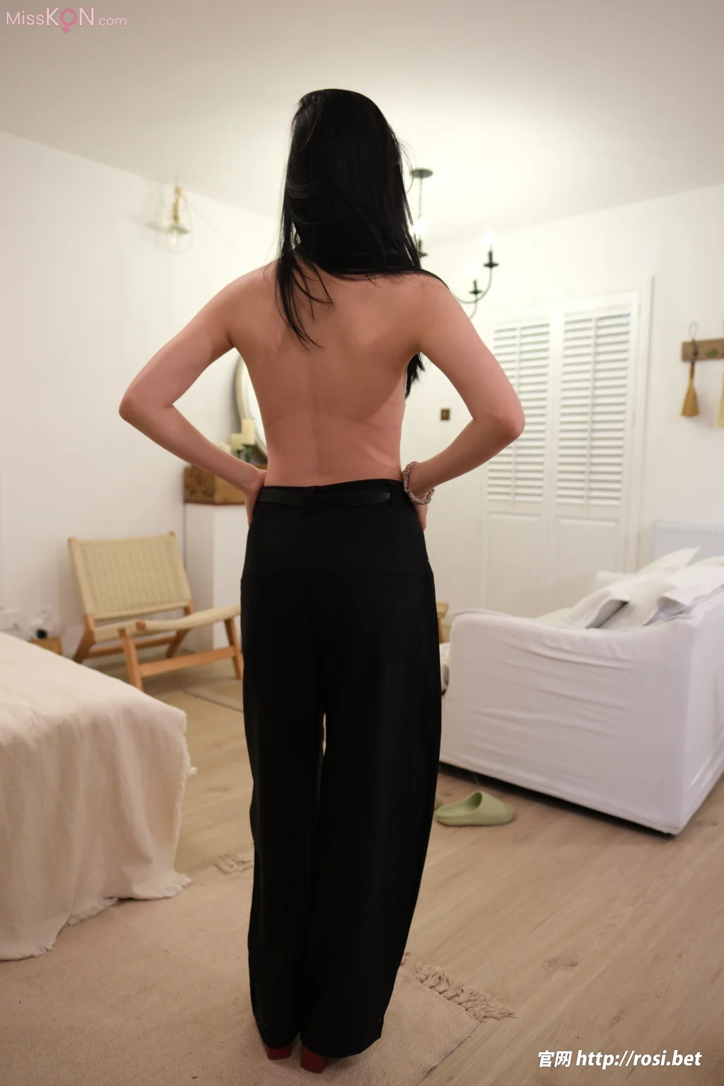 [ROSI写真] 2026.01.15 No.5155 (82 photos)