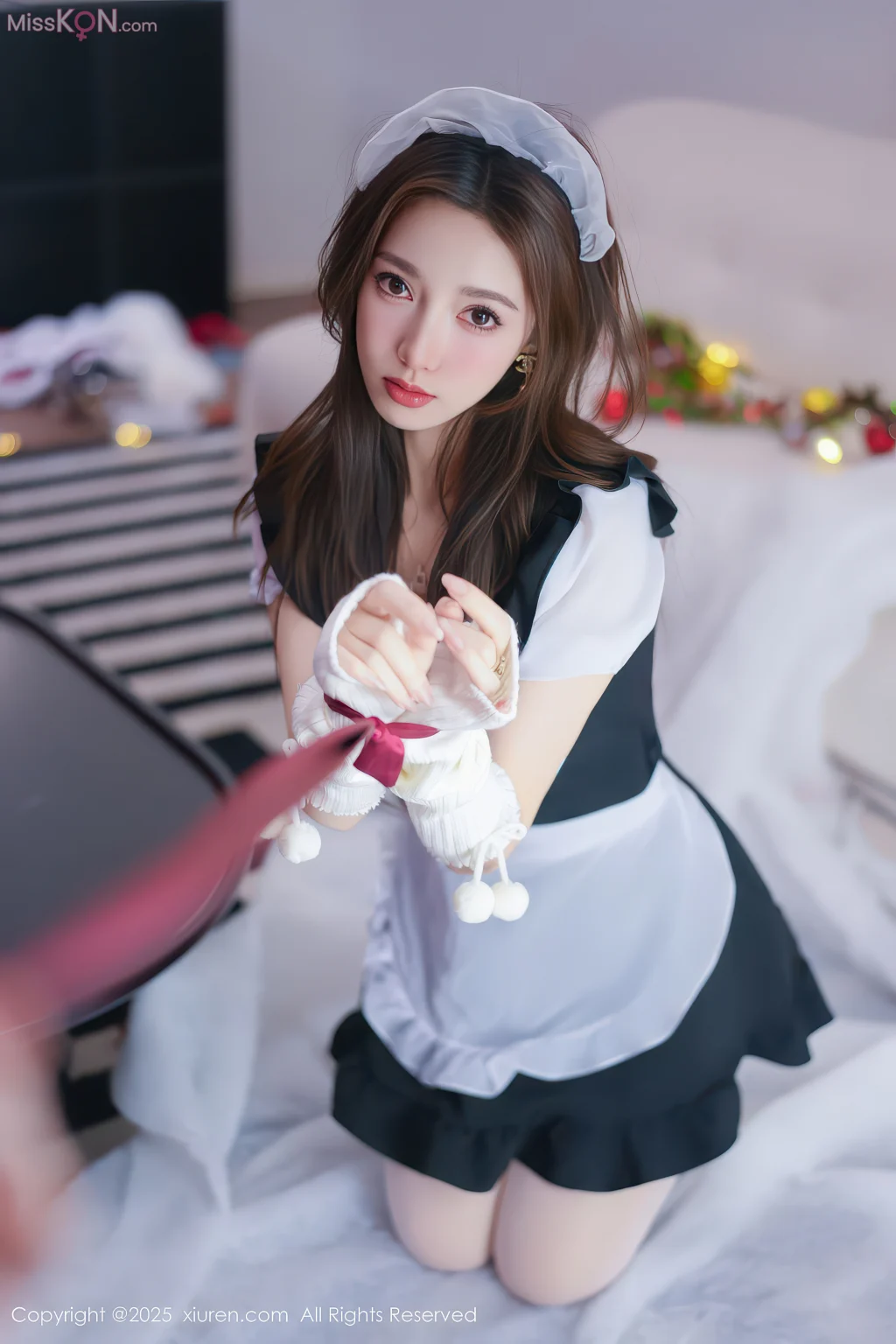 XIUREN No.11152: 桃桃·夭夭twins (78 photos)