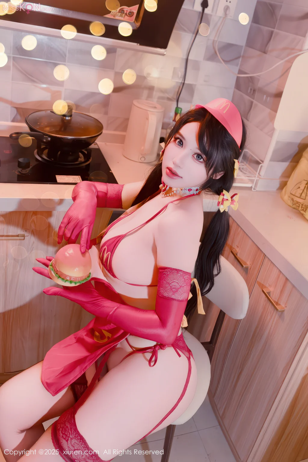 XIUREN No.11154: 汐汐爱吃草莓 (79 photos)