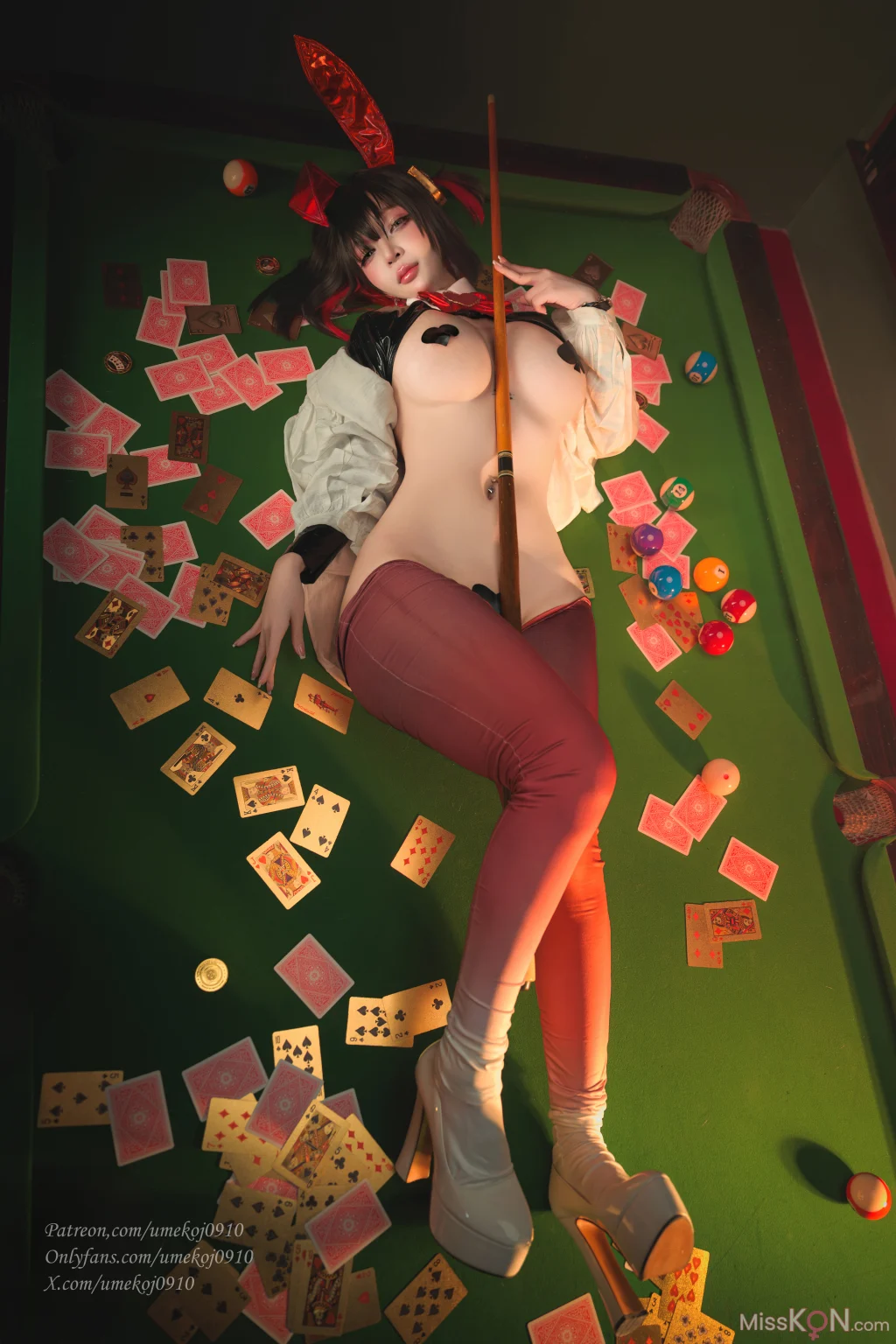 Coser@UmekoJ: Rouge Unluckky Rabbit NIKKE (72 photos + 6 videos)