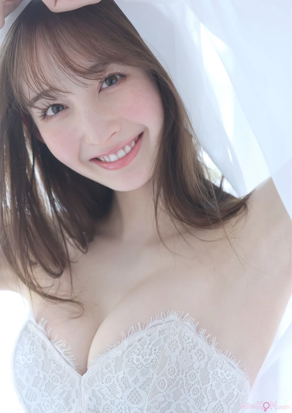 [JP] Cecile Nana (菜那セシル):【デジタル限定 YJ PHOTO BOOK】写真集「淡く、ほのかに。」 (55 photos)
