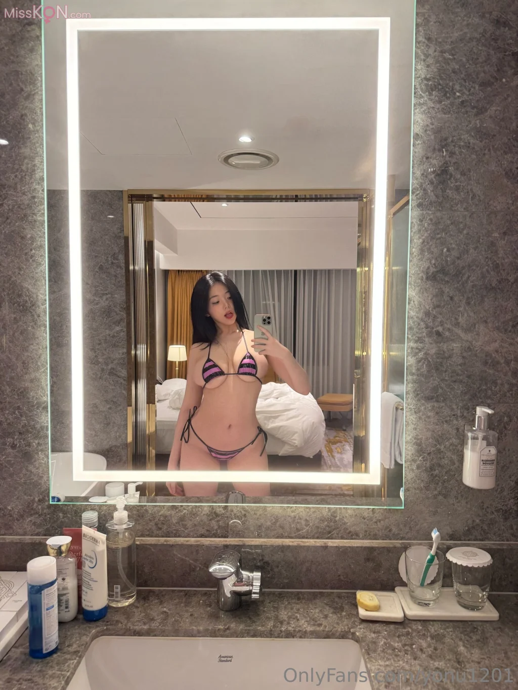 Yeon Woo (연우): 2025.09 OnlyFans订阅合集 (49 photos + 13 videos)