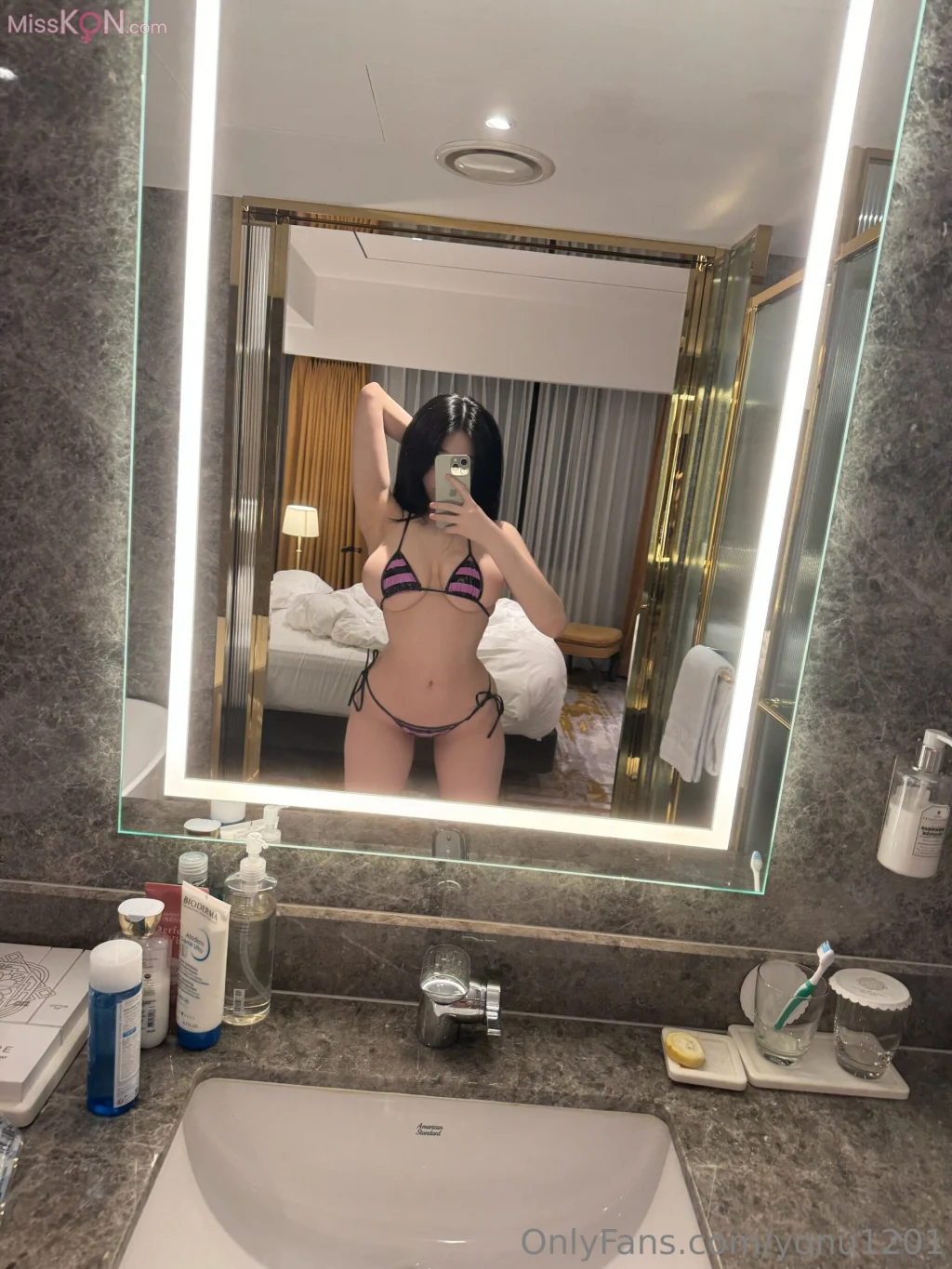 Yeon Woo (연우): 2025.09 OnlyFans订阅合集 (49 photos + 13 videos)