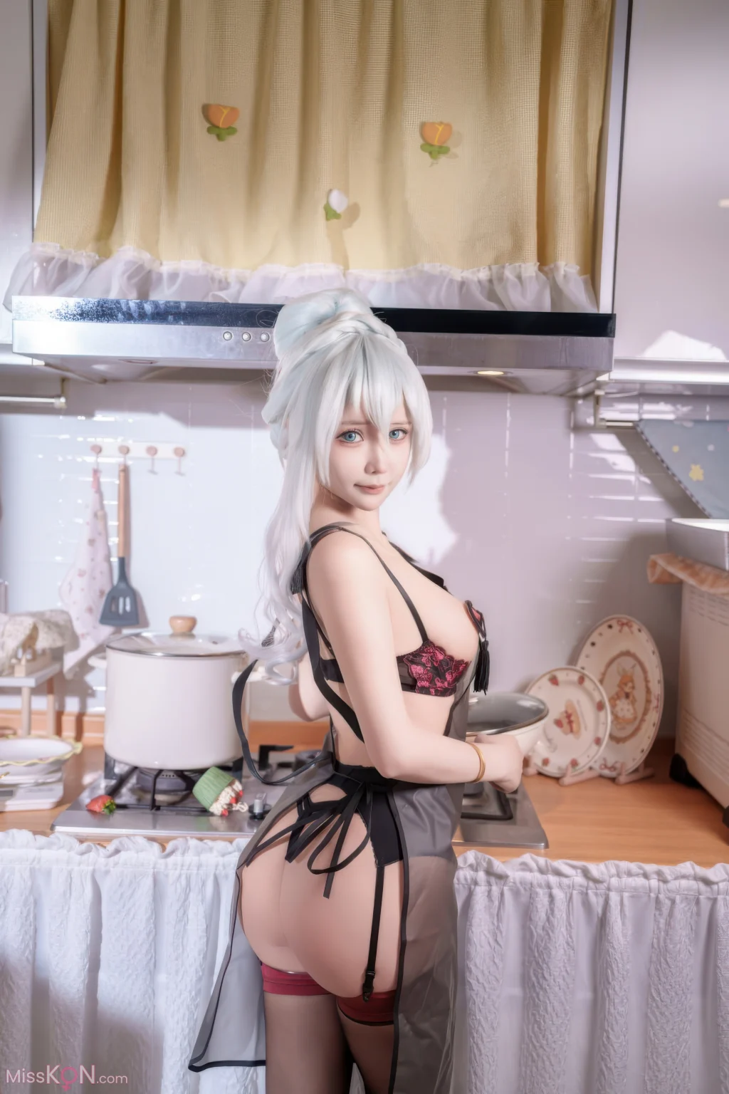 Coser@抱走莫子aa: 雪女厨娘 (68 photos + 6 videos)