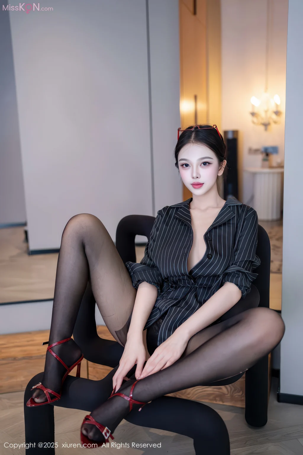XIUREN No.11160: 诺诺子 (77 photos)