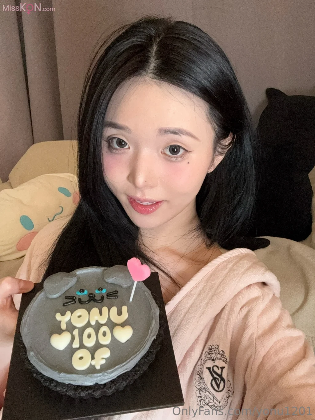 Yeon Woo (연우): 2025.11 OnlyFans合集 (37 photos + 6 videos)
