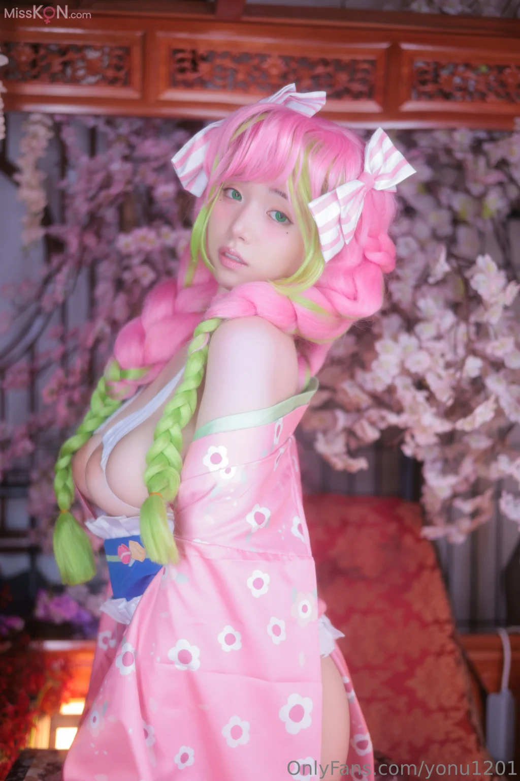 Yeon Woo (연우): 2025.11 OnlyFans合集 (37 photos + 6 videos) – Page 2