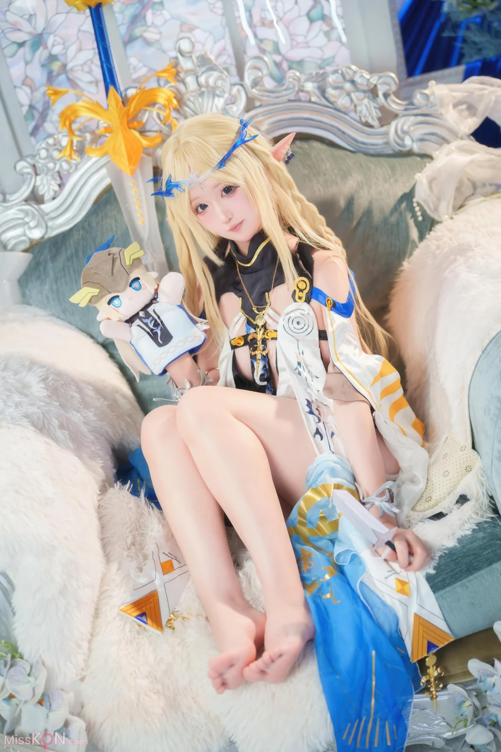 Coser@Seele麦麦: 鸣潮 菲比&卡提希娅·蓝色花海物语 (96 photos)