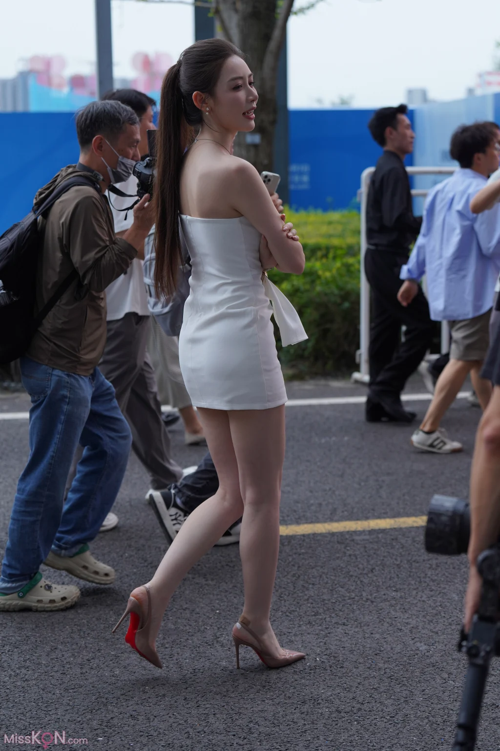 [精选街拍作品] No.5046 – 5060 (2033 photos) – Page 3