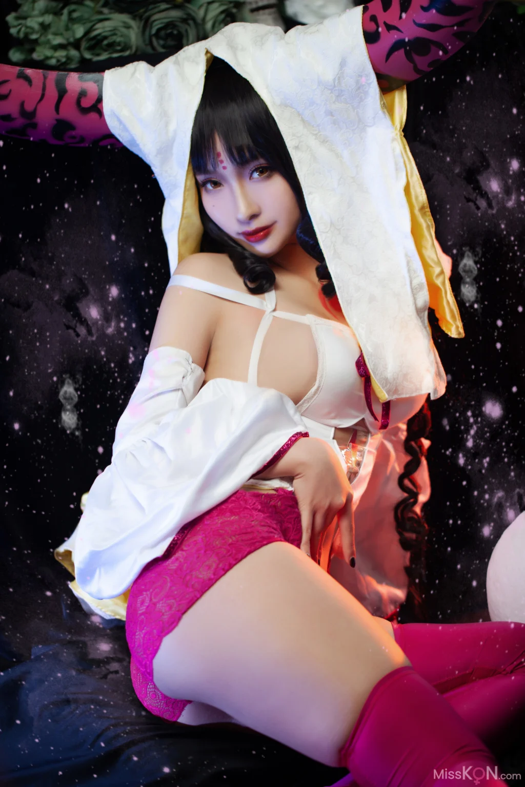 Coser@洛璃LoLiSAMA: FGO 杀生院祈荒 (40 photos)
