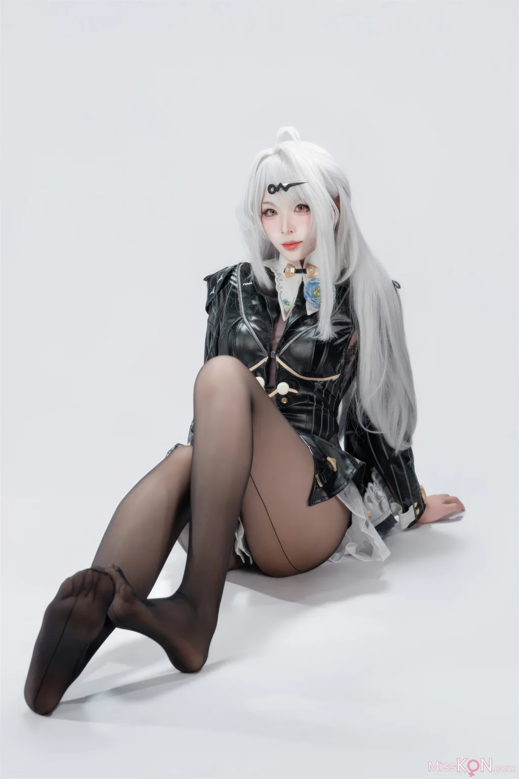Coser@轩萧学姐: 绝区零 仪玄·墨形影踪 (100 photos) – Page 3