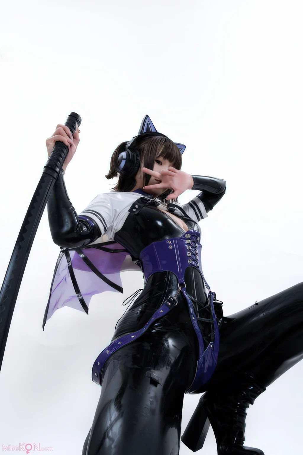 Coser@柒柒要乖哦: 白棚胶衣 (78 photos)
