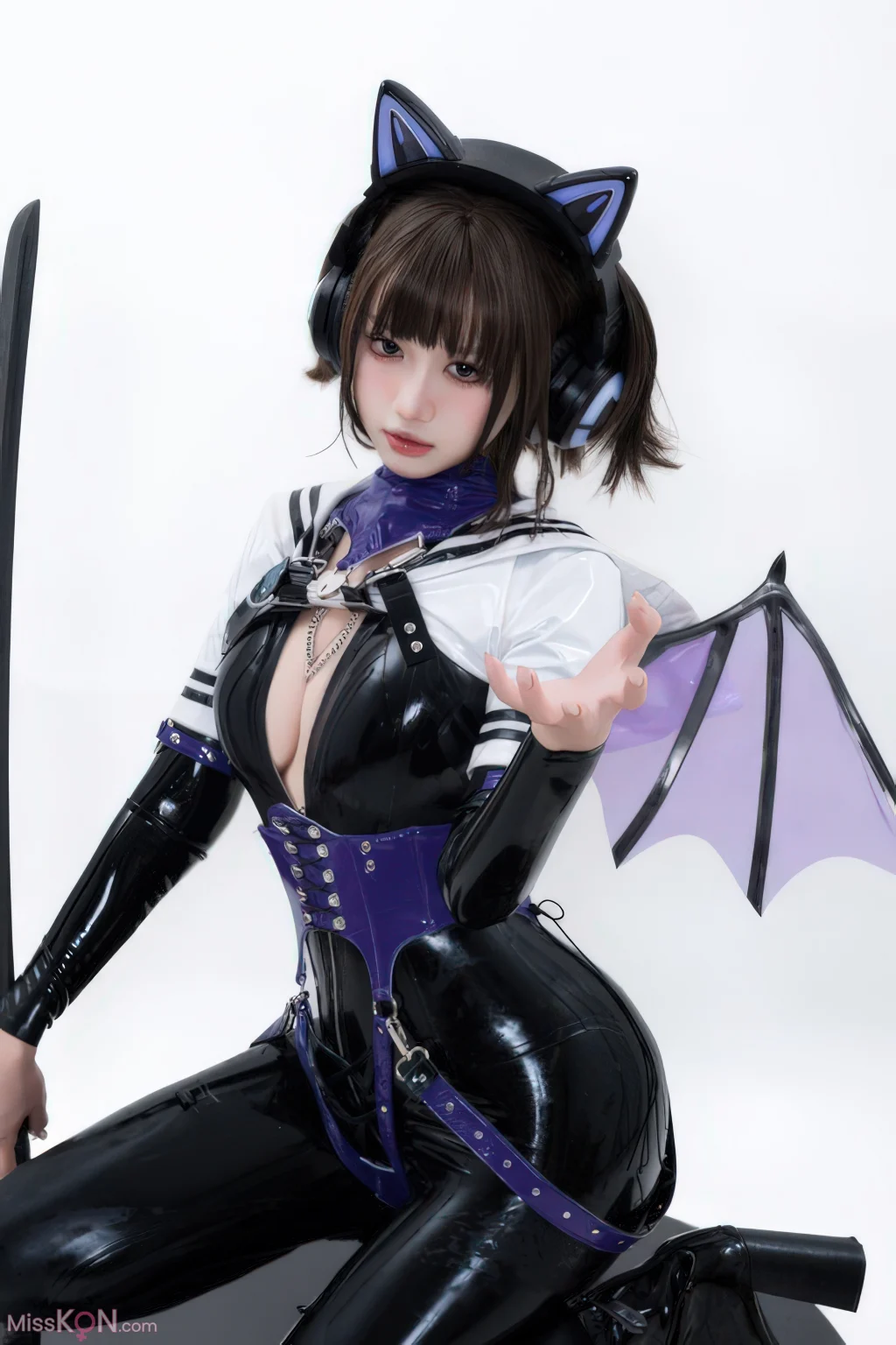 Coser@柒柒要乖哦: 白棚胶衣 (78 photos)