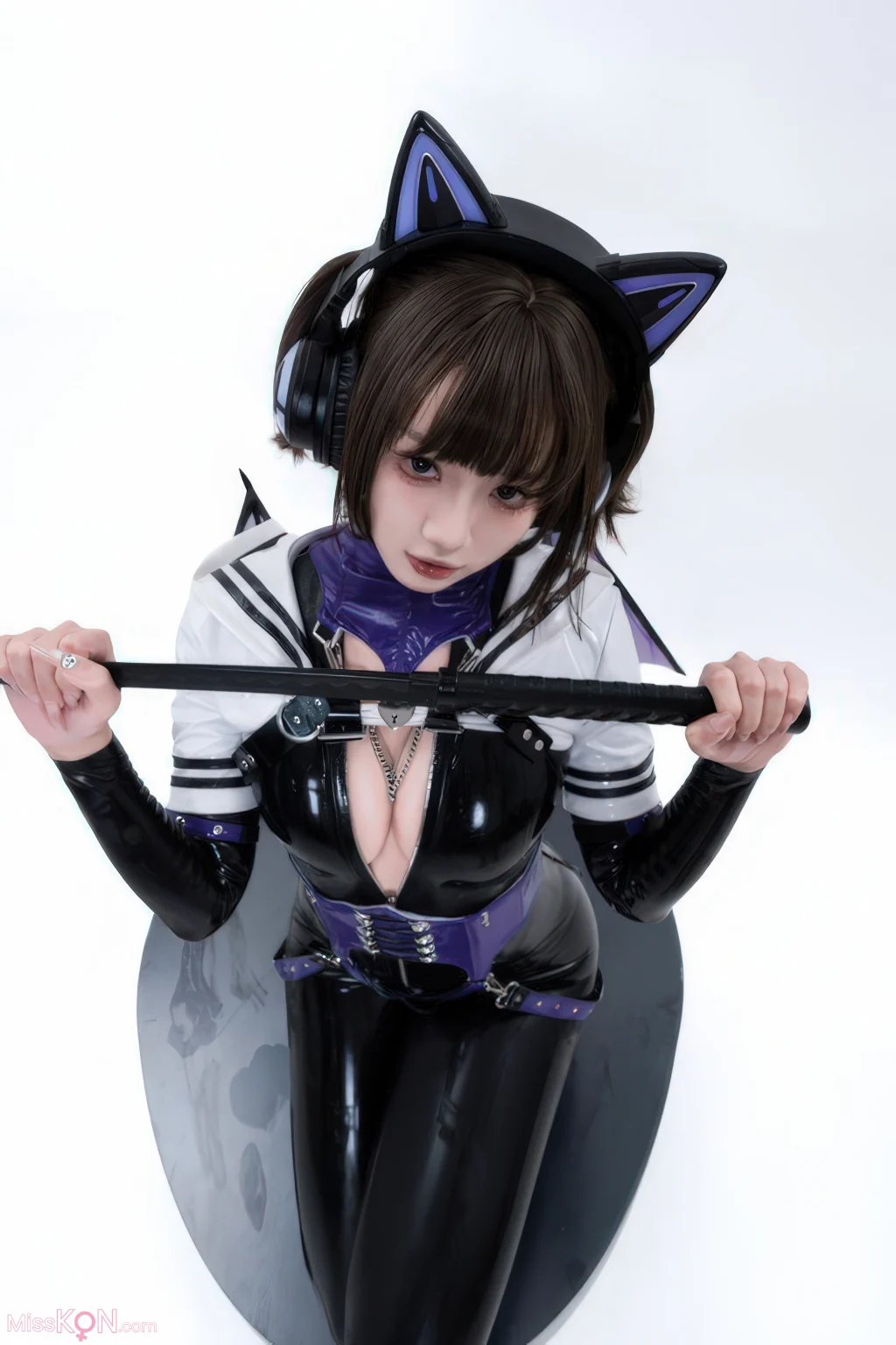 Coser@柒柒要乖哦: 白棚胶衣 (78 photos)