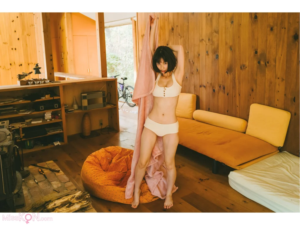 [JP] Sakurako Okubo (大久保桜子): 射抜くように美しい SPA！グラビアン魂デジタル写真集 (28 photos)