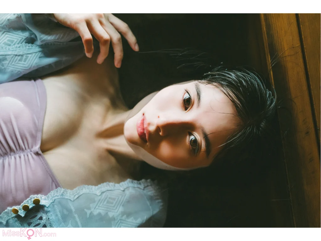 [JP] Sakurako Okubo (大久保桜子): 射抜くように美しい SPA！グラビアン魂デジタル写真集 (28 photos) – Page 2