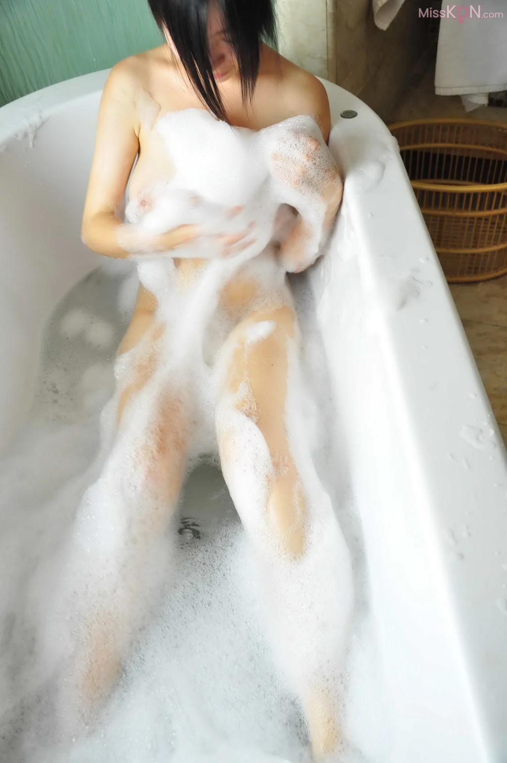[Private Photoshoot] 潘小倩: 浴室春心荡漾私拍 (231 photos)