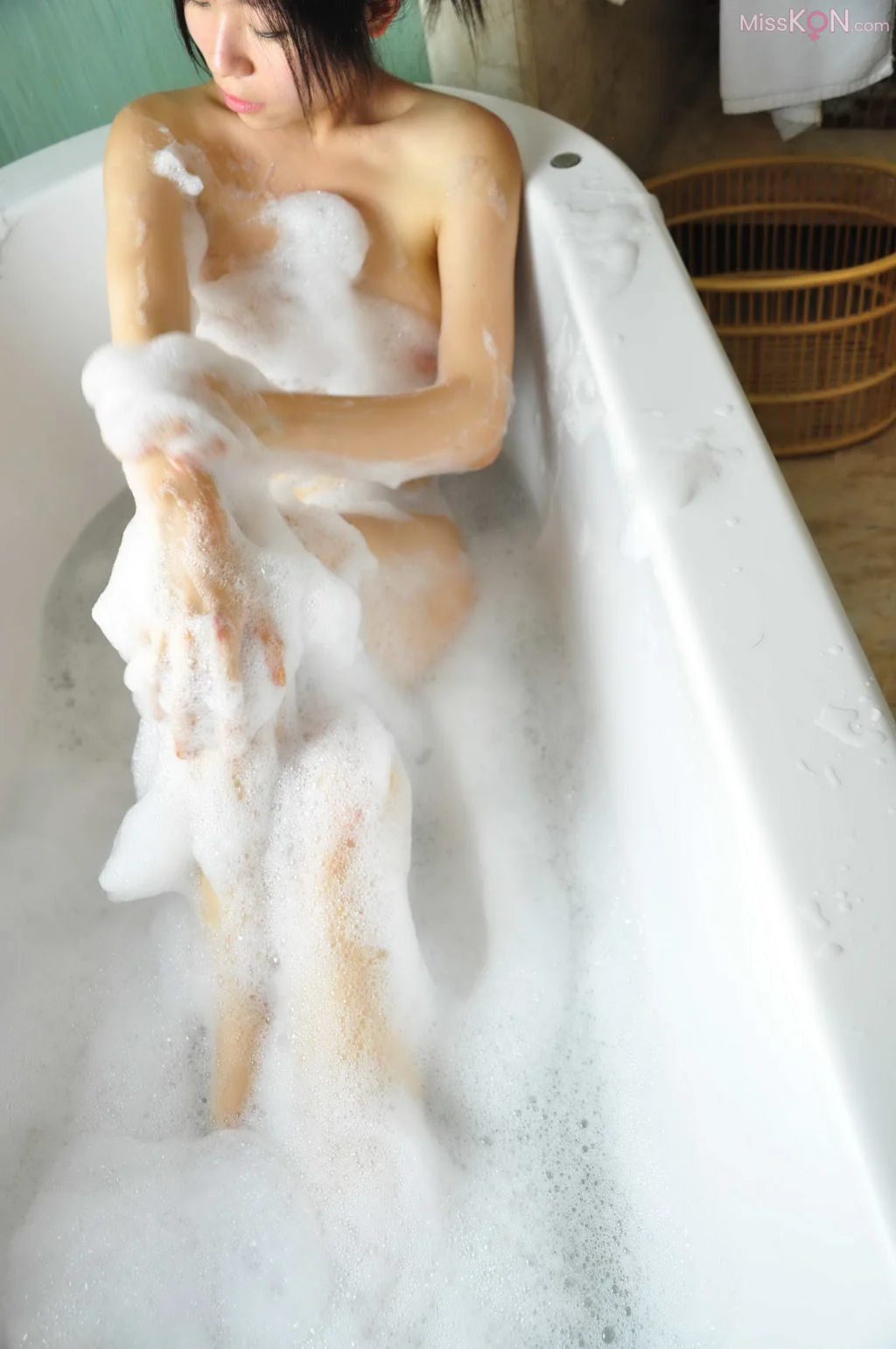 [Private Photoshoot] 潘小倩: 浴室春心荡漾私拍 (231 photos)
