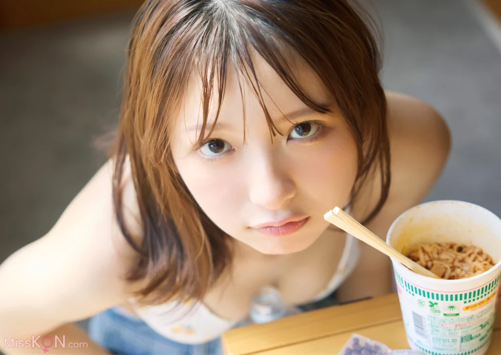 [JP] Runa Ichinose (一ノ瀬瑠菜): BRODYデジタル写真集 一緒に入ろ？ (35 photos)