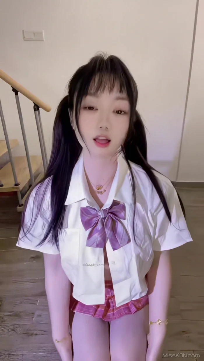 菜菜喵: 抖音性感小女神 付费定制 情趣内衣诱惑 透视毛毛 (96 photos + 18 videos) – Page 2